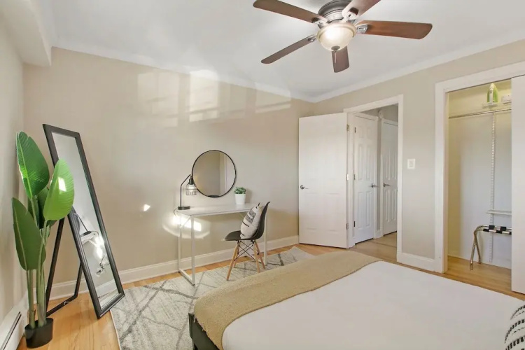 Charming 1BR Apt in Arlington Heights