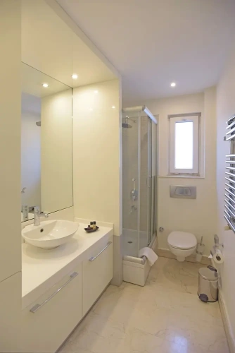 2 Bedrooms Apartment with balcony and with sea view
