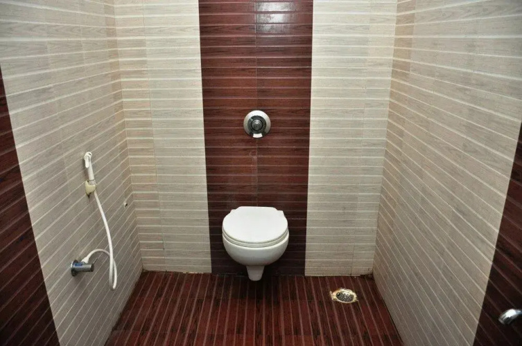 Hotel Aasthaa