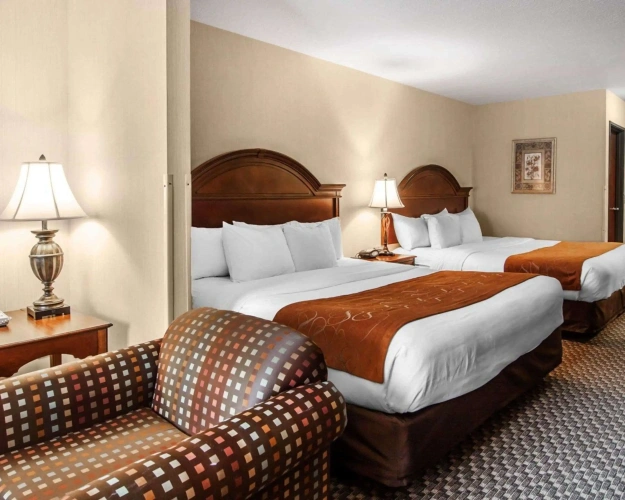 Quadruple Suite