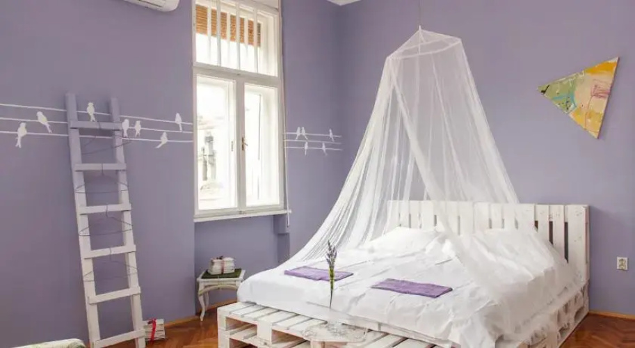 Yolostel Hostel
