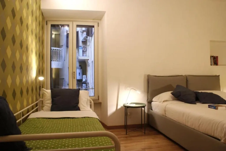 Standard Triple room
