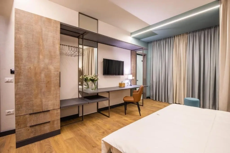 Deluxe Triple room