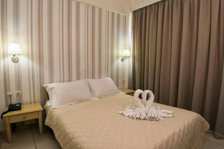 Pearl SeaBreeze Suites