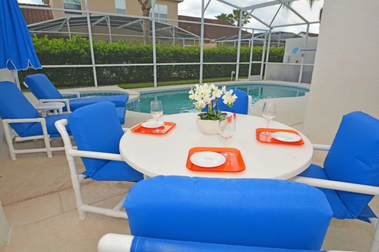 T148Bd Lemon Trees 4 Br Villa by RedAwning