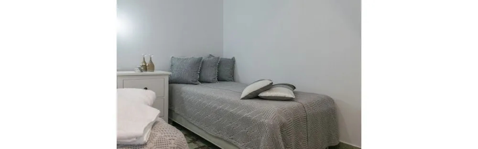 Uncle's Luxury Adamas Suites
