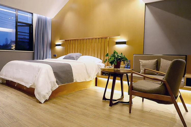 New Lotus Hotel