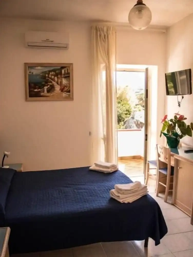 Economy Double room with balcony