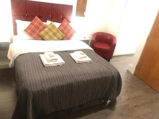 Islington Apartments