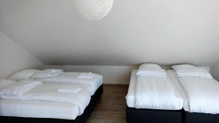 Classic Quadruple room