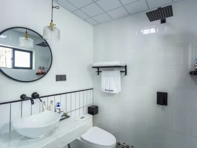 Mubai Light Luxury Hostel