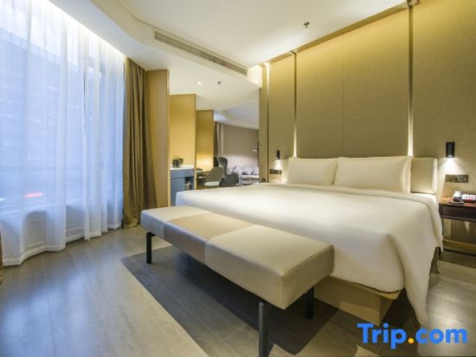 1 Bedroom Superior Double Suite