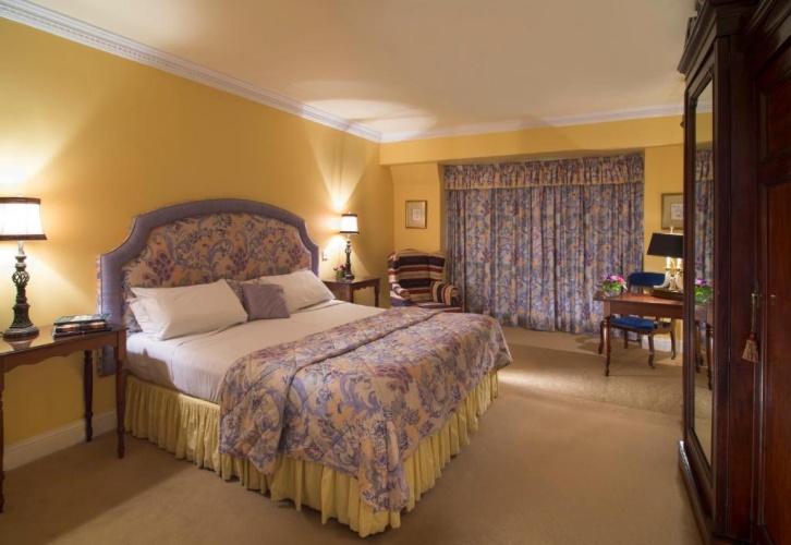Deluxe Single room