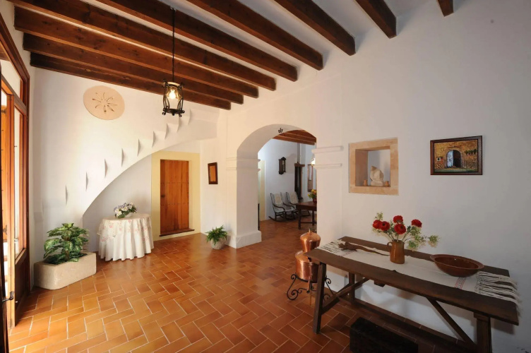 Holiday House, Felanitx