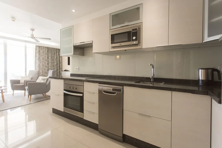 1 Bedroom Deluxe Apartment