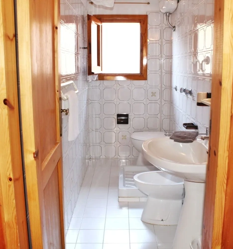 1 Bedroom Apartment with balcony