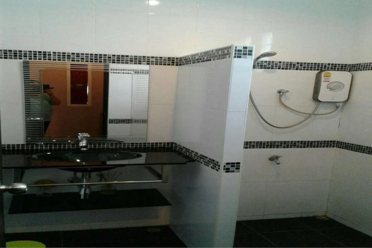 Montra Guesthouse