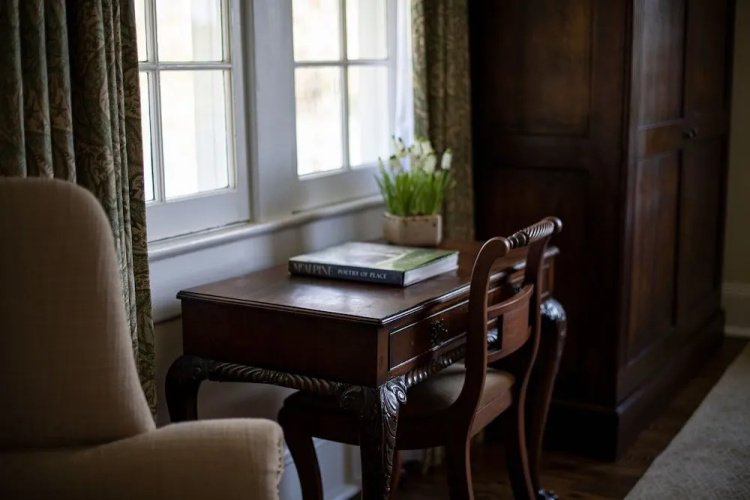 Greystone Inn
