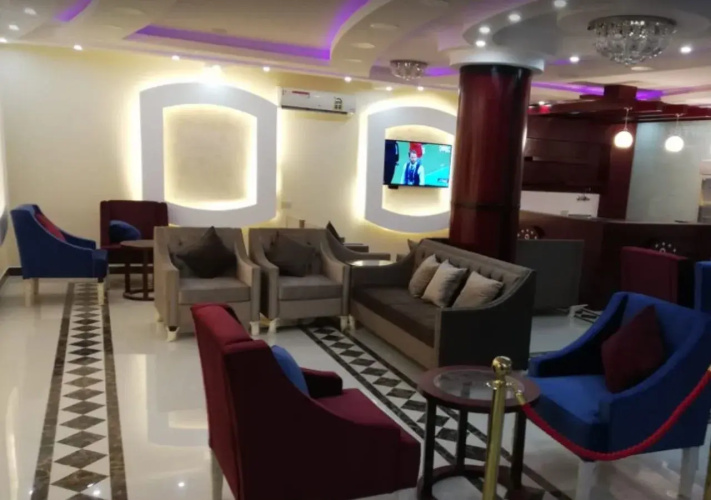 Alqasr Almomaiz