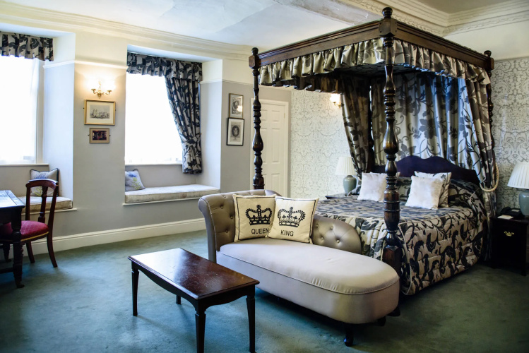 Old Hall Hotel