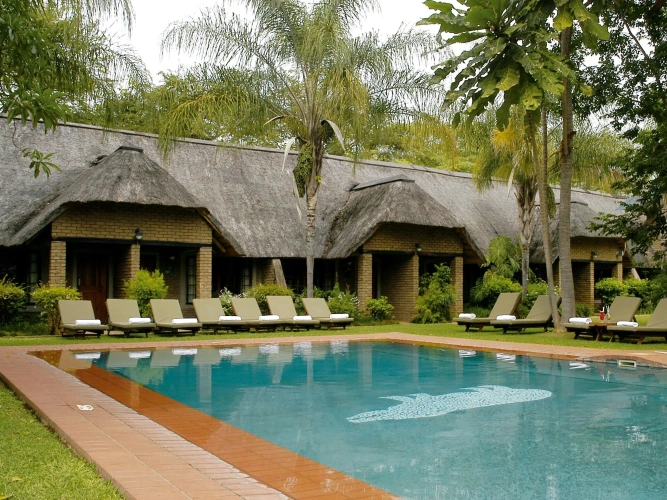 Standard room with courtyard view