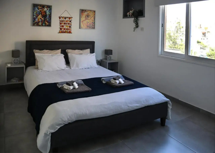 The Harbour Suite - 100M From The Beach - 6 Guests