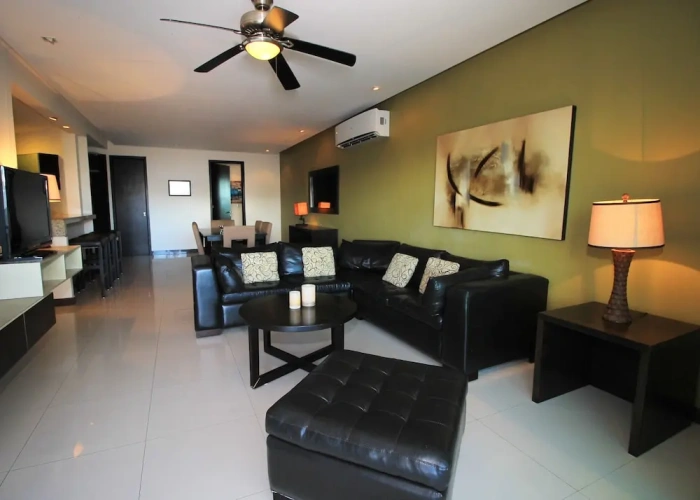 3 Bedrooms Family Apartment with city view