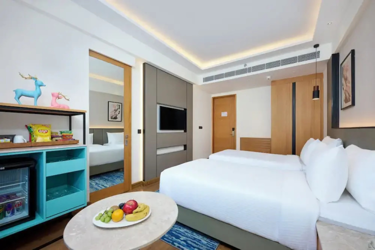 Iris Sarovar Portico Sector 85 Gurugram