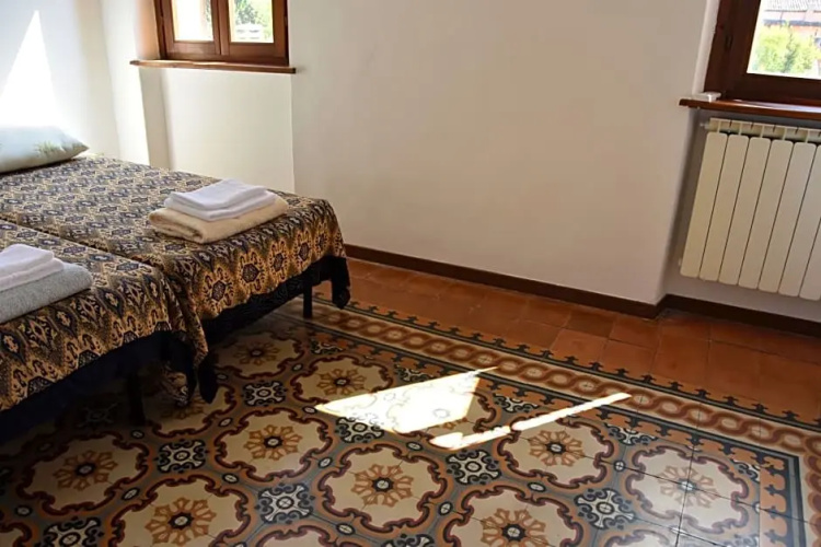 Stay in Verona Center