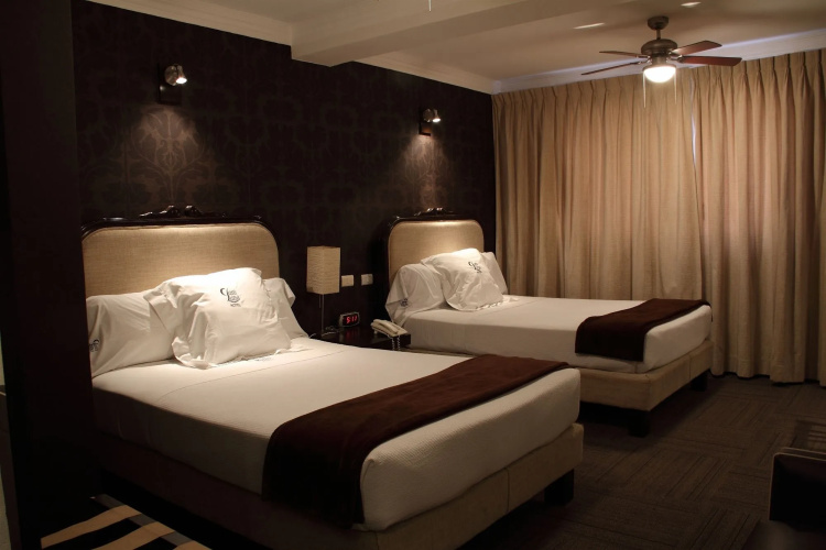 Hotel Clara Luna