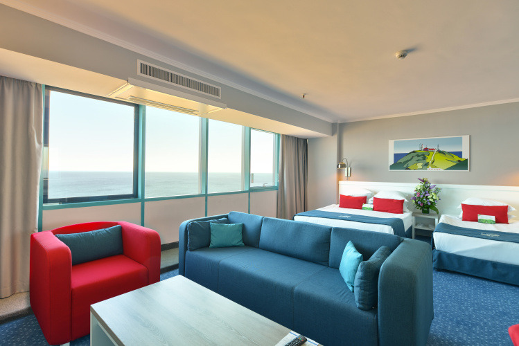 International Hotel Casino & Tower Suites photo 11