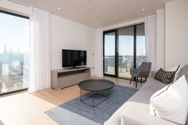 2 Bedrooms Apartment with balcony