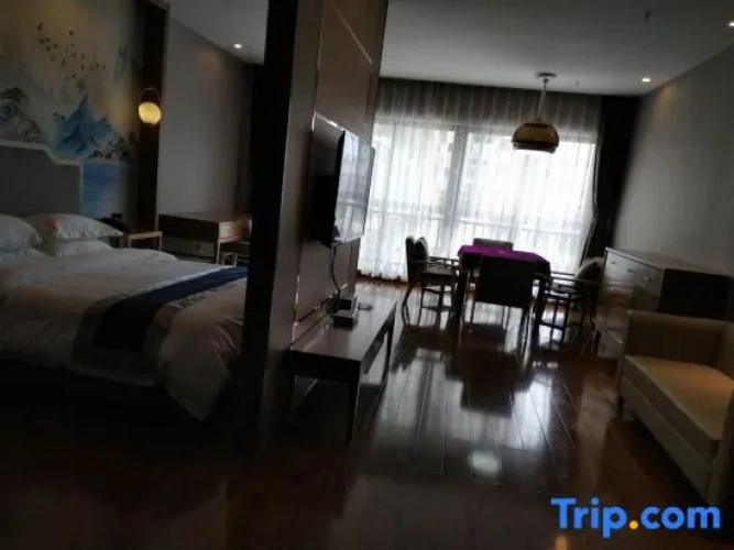 Executive Suite with river view