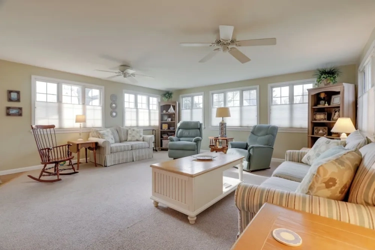 3 Bedrooms Cottage