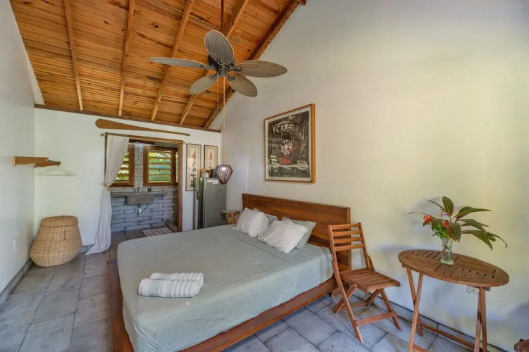 Camp Bay Lodge