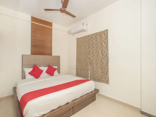 OYO 10722 Simera Service Apartments