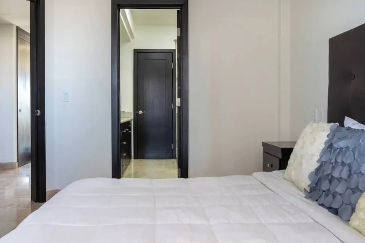 Find Peace at a Modern Ground Floor Condo