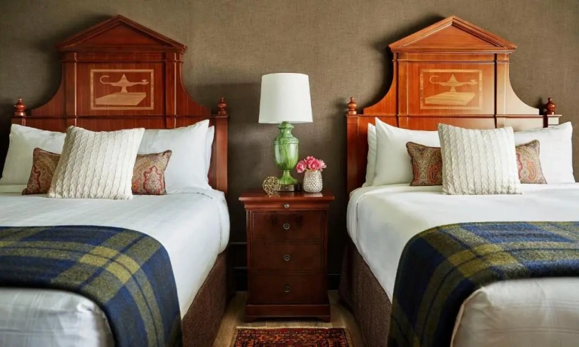 Deluxe Quadruple Suite