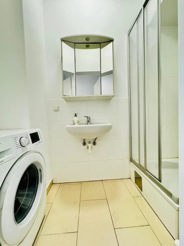 Cozy 2BR for 5 Near Schönbrunn