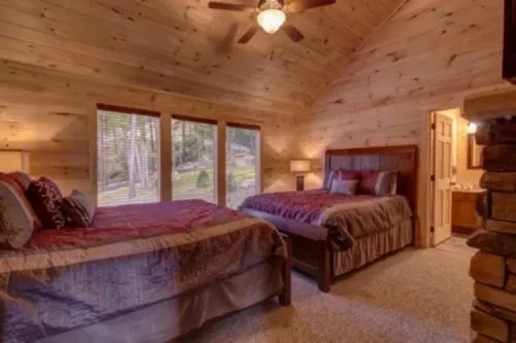 Mountain View Lodge Home