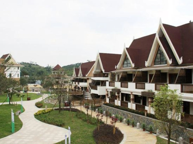 River & Holiday Hotel