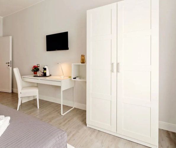 Inn Rhome St Peter