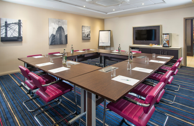 Holiday Inn Express London - Wandsworth photo 18