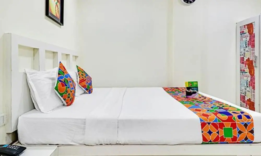 Fabhotel The Brown Tree