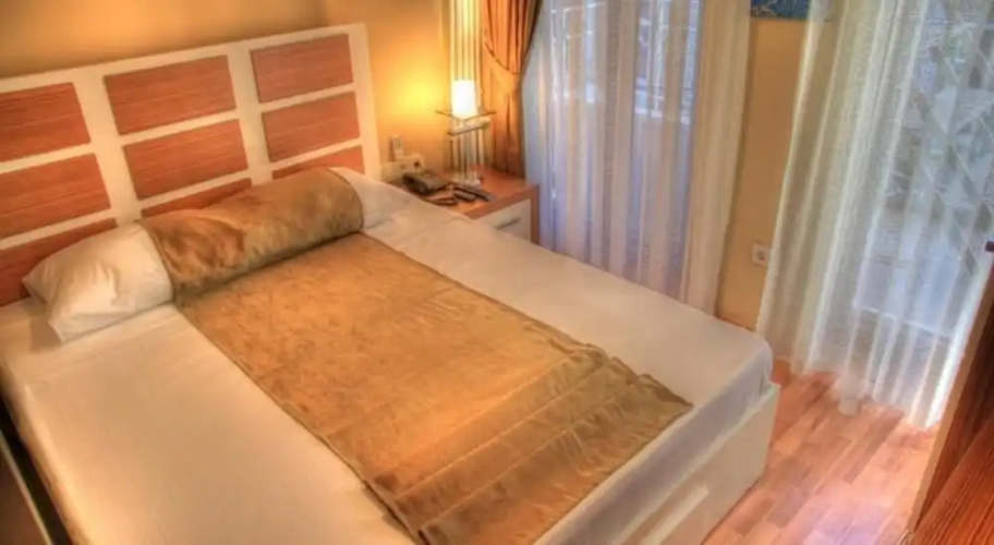 Tamara Suite Hotel
