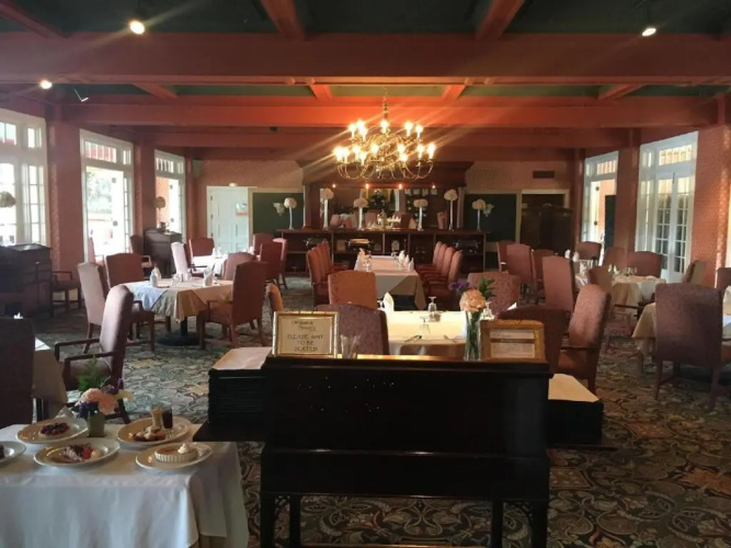 Columbia Gorge Hotel And Spa photo 18