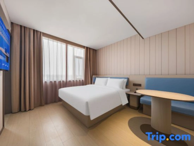 Standard Double room with view