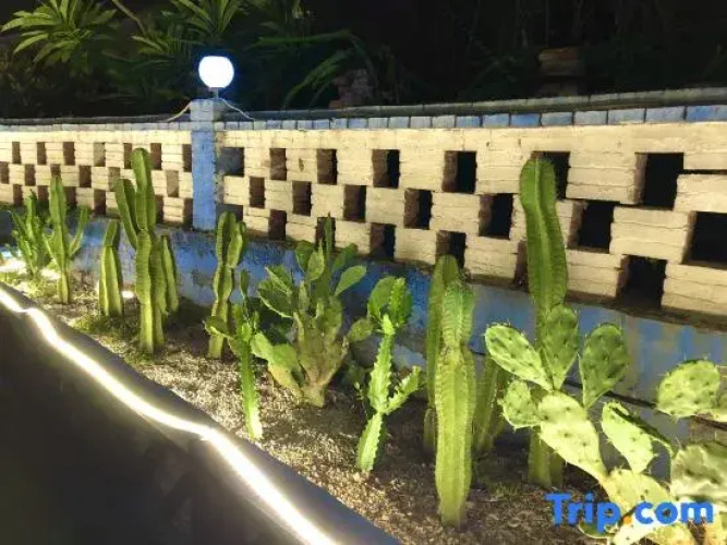 Weizhou Island Sendao Chinese Inn