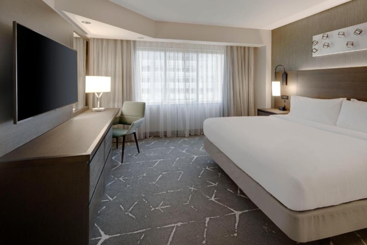 1 Bedroom Hearing Accessible Double Suite