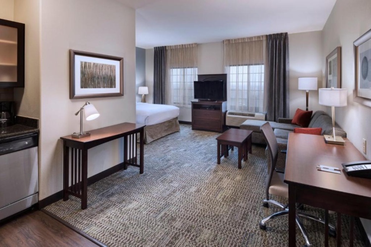 Standard Suite